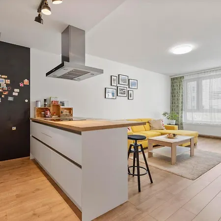 Ah Familly Free Parking *