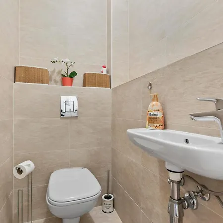 Ah Familly Free Parking Apartamento