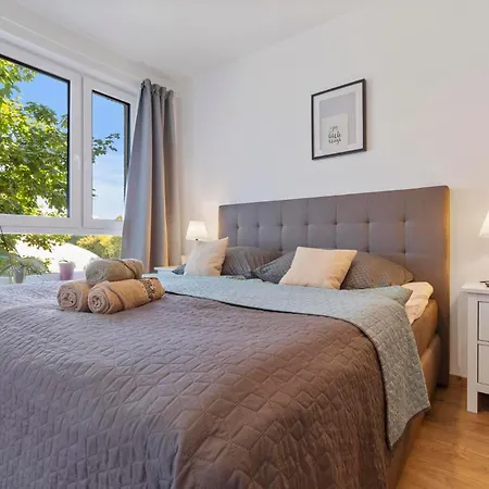 Ah Familly Free Parking *